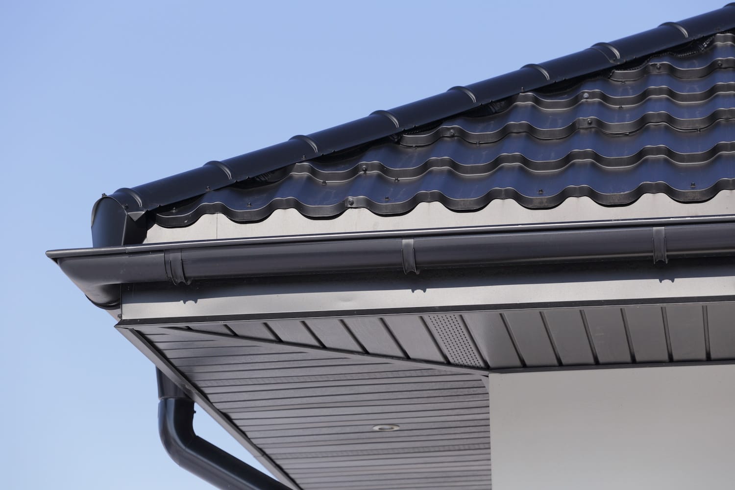 dayton gutter installation new and clean gutter