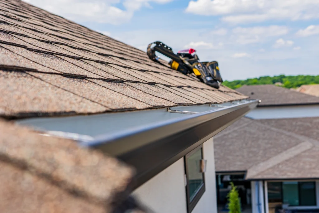 Gutters and tools