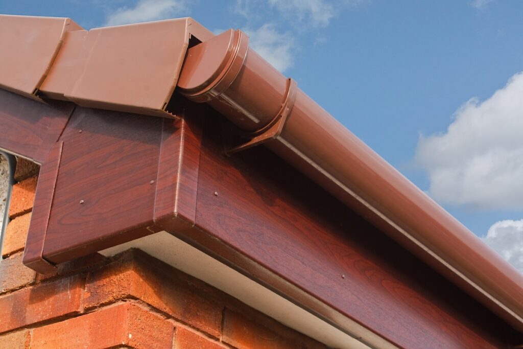 Chestnut wood fascia on house
