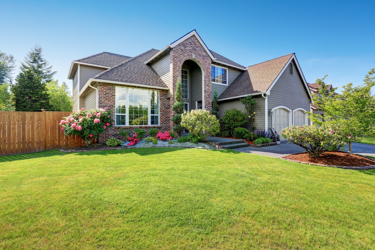 Very nice house with new roofing