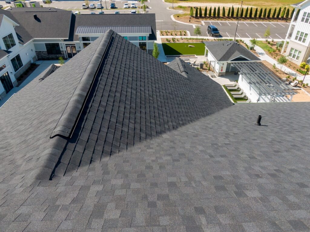 Residential roof ridge vent
